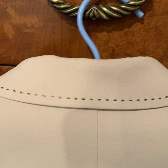 Epic New York beige blazer with dark brown stitching size 4 - Picture 4 of 5